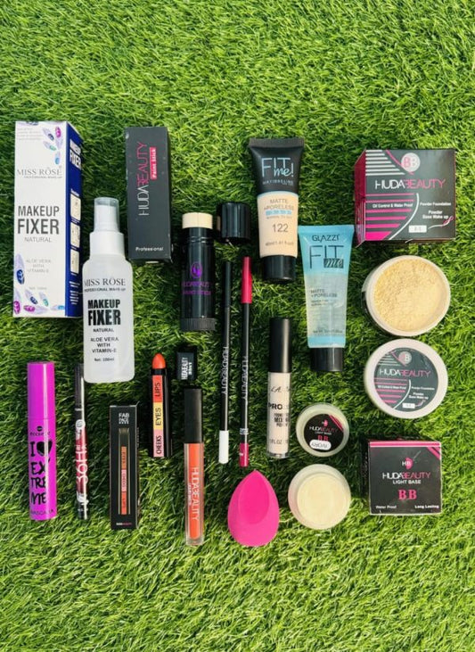 14 In 1 Makeup Deal ,makeup Fixer,foundation ,beauty Blender And Many More